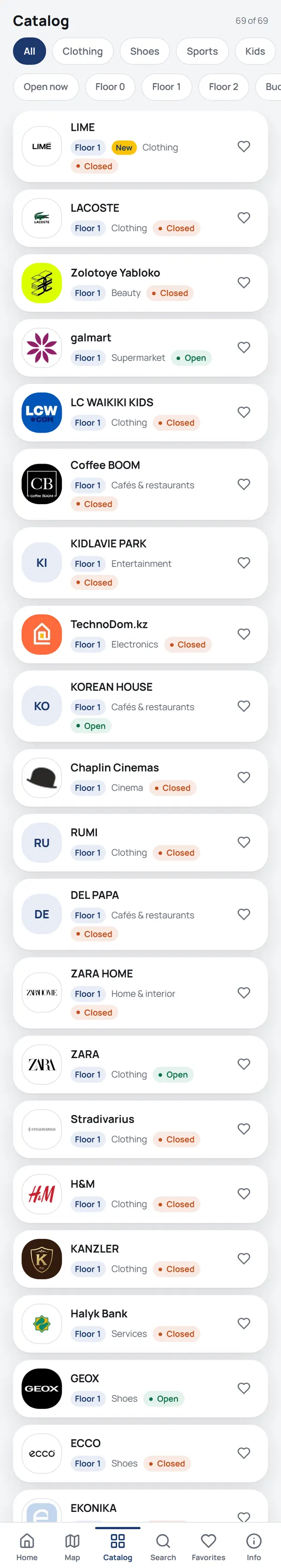 NaviGo directory screen: spaces with logos, floor, category and open/closed status